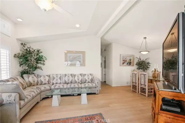 La Verne, CA 91750,3530 Damien #155