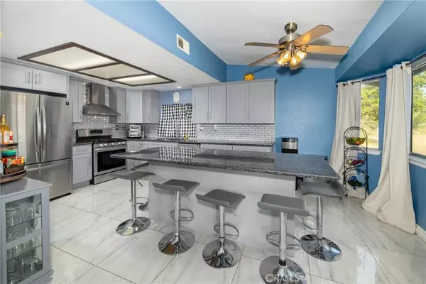 Victorville, CA 92395,15427 Lindero Street