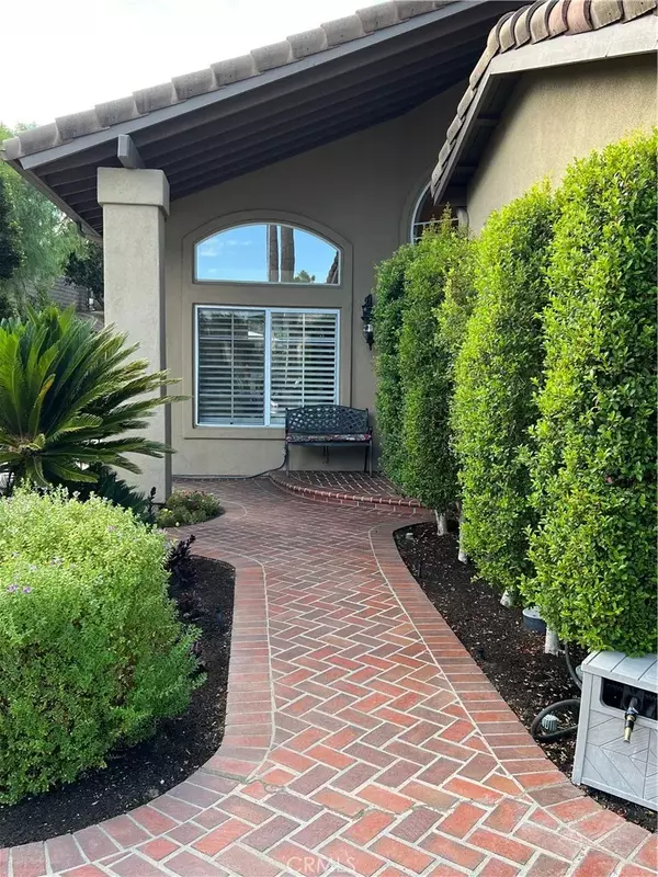 Laguna Hills, CA 92653,26871 Anadale Drive