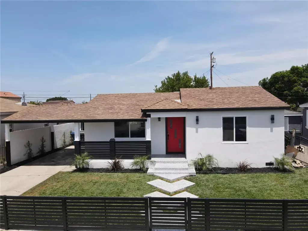 Hawthorne, CA 90250,3231 W 134th Place