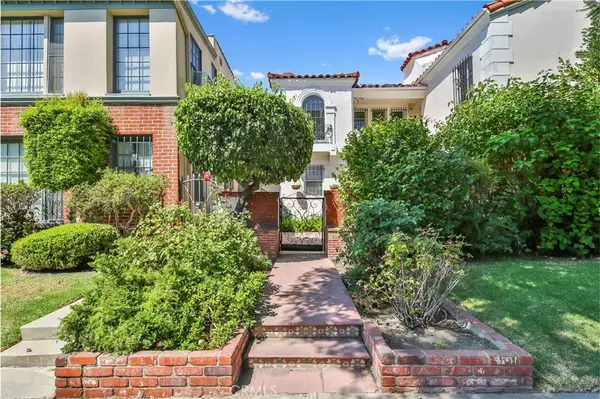 205 S Reeves Drive, Beverly Hills, CA 90212