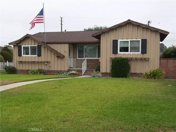 422 S Walnut Creek Place, West Covina, CA 91791