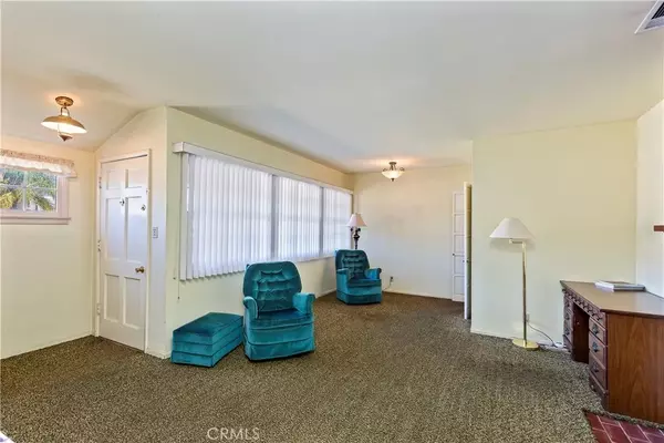 West Covina, CA 91790,1320 E Vine Avenue