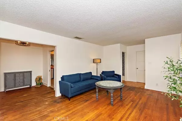 Ontario, CA 91762,802 W J Street