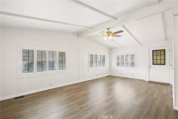 La Verne, CA 91750,3800 Bradford #183