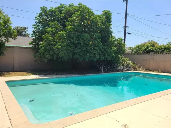 Anaheim, CA 92804,316 S Shields Drive