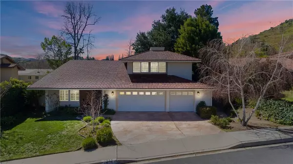 1944 Stonesgate Street, Westlake Village, CA 91361