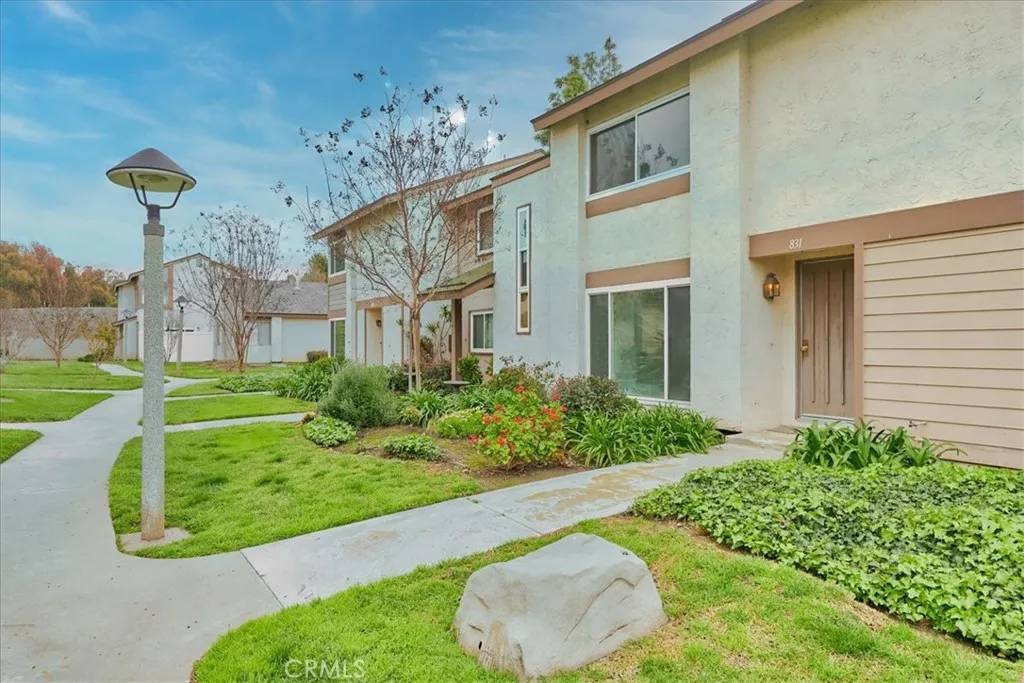 831 Hampshire Lane, La Habra, CA 90631