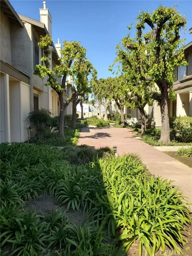 North Hills, CA 91343,9621 Sepulveda Boulevard #7