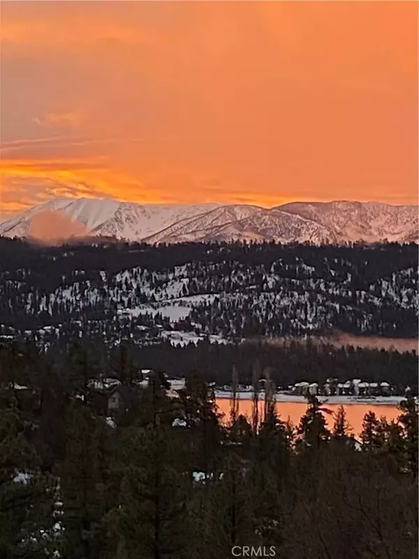 Fawnskin, CA 92333,1179 Ridge Road