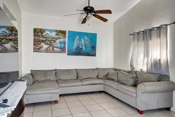 Hawaiian Gardens, CA 90716,22204 Horst Avenue