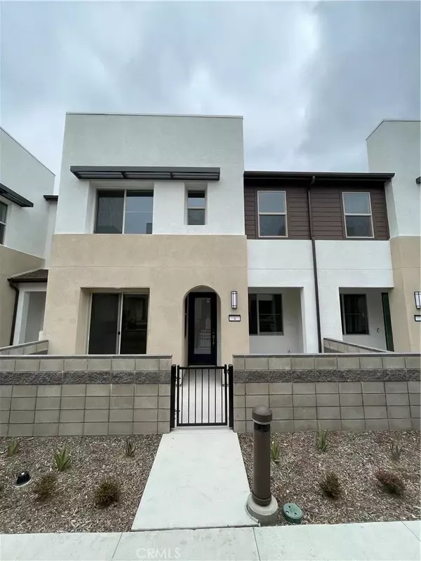 3680 E Peckham Paseo Unit 4, Ontario, CA 91761