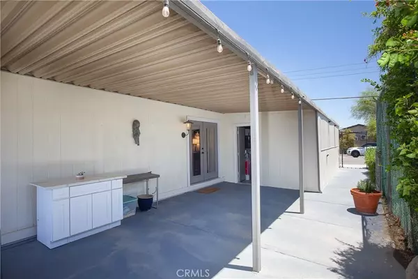 Thousand Palms, CA 92276,33321 Tubac