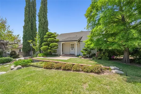 Sierra Madre, CA 91024,315 Toyon Road