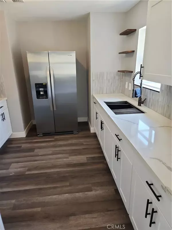 Desert Hot Springs, CA 92240,66433 cactus drive