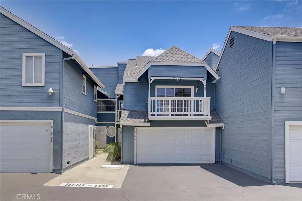Simi Valley, CA 93063,1818 Rory Lane #7