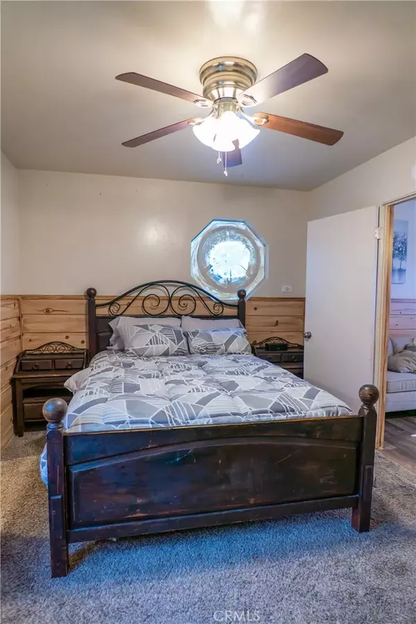 Big Bear Lake, CA 92315,40041 Forest Road