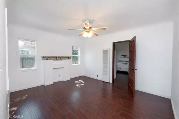 Ontario, CA 91761,118 E Park Street