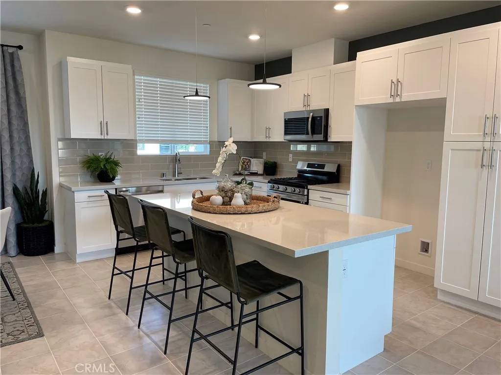 Anaheim, CA 92801,2941 W. Lincoln Ave. Unit 2