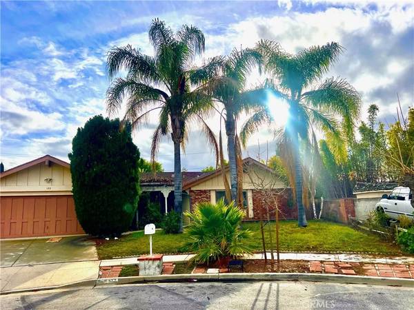 Thousand Oaks, CA 91360,128 Erten Street