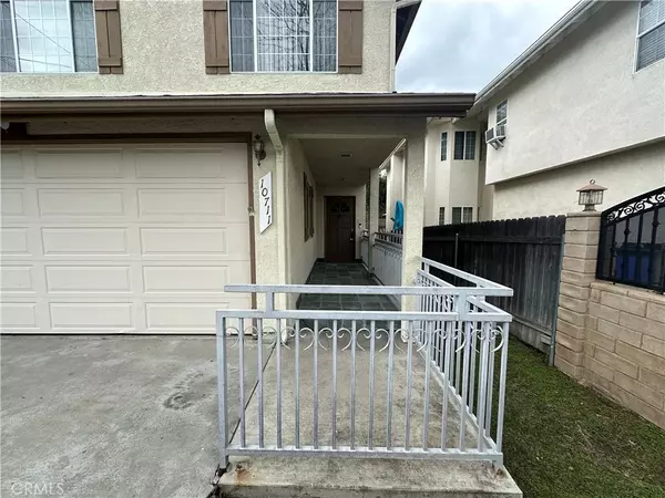 Sunland, CA 91040,10711 Mather Avenue