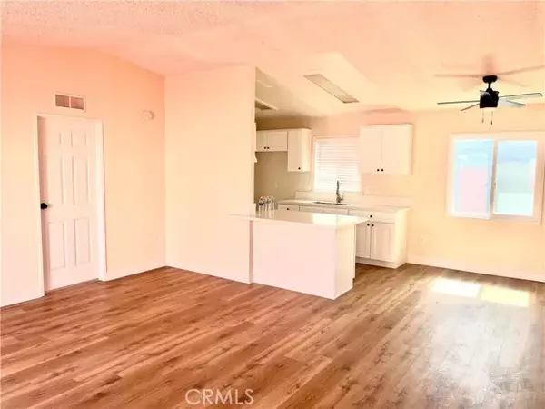 Santa Paula, CA 93060,443 14th