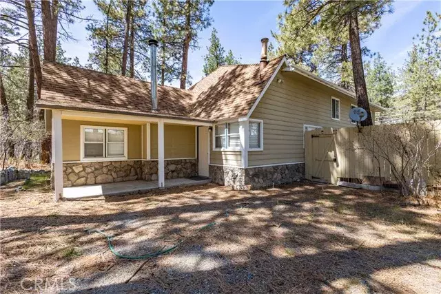 1432 Oriole Road, Wrightwood, CA 92397