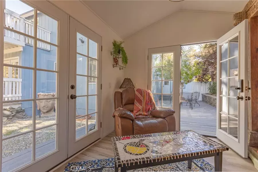 5676 Sheep Creek Drive, Wrightwood, CA 92397