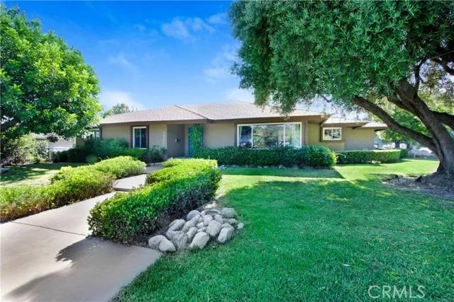 1995 Radford Avenue, Claremont, CA 91711