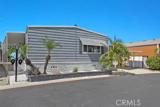 La Puente, CA 91744,17350 Temple #81