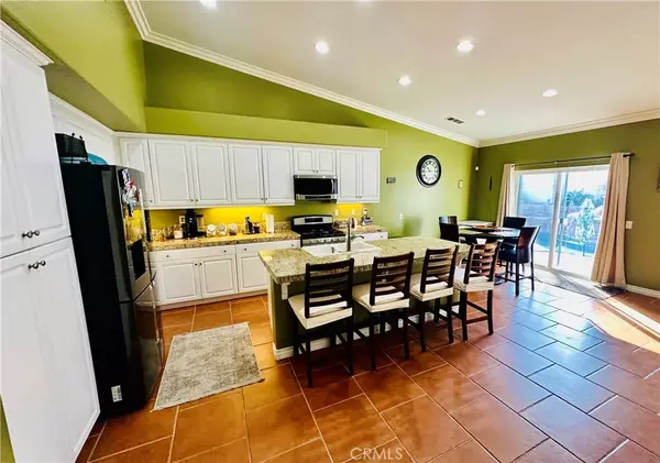 San Jacinto, CA 92583,1274 Garrett Way