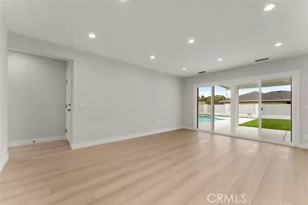 Imperial Beach, CA 91932,1234 Louden Lane