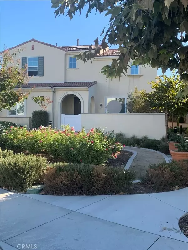 7049 Montecito Lane, Eastvale, CA 92880