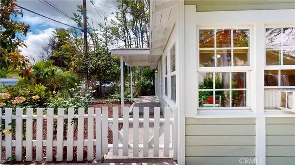 Thousand Oaks, CA 91362,2874 Crescent Way