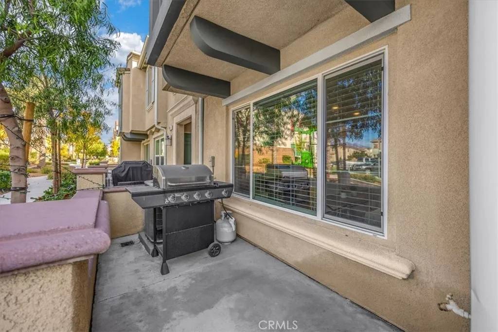 Fontana, CA 92336,7155 Citrus Avenue #302