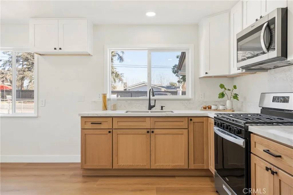 Pomona, CA 91766,11268 Roswell Avenue
