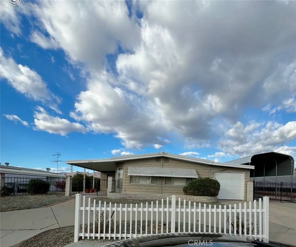 Hemet, CA 92544,43770 Mayberry Avenue