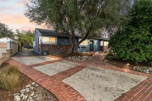 Claremont, CA 91711,1372 N Mountain Avenue