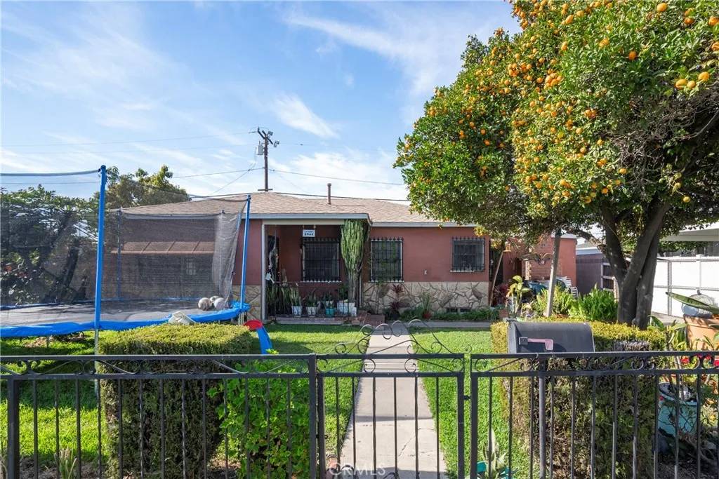 2941 Adriatic Avenue, Long Beach, CA 90810