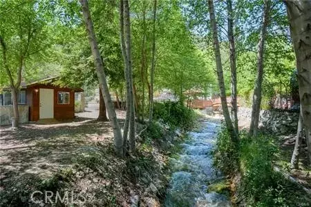 Lytle Creek, CA 92358,364 Glenn Way