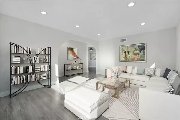 Montclair, CA 91763,5544 Caroline