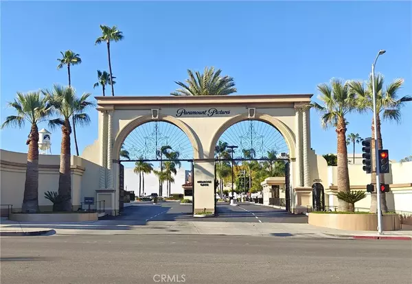 Los Angeles, CA 90038,1015 N Gower