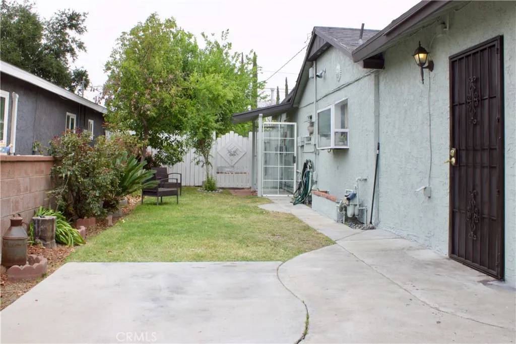 Colton, CA 92324,323 E Hanna Street