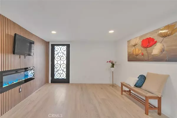 Rancho Cucamonga, CA 91730,9340 Foothill #21