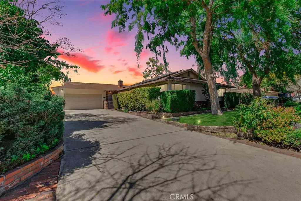 Claremont, CA 91711,1015 Whitman Avenue