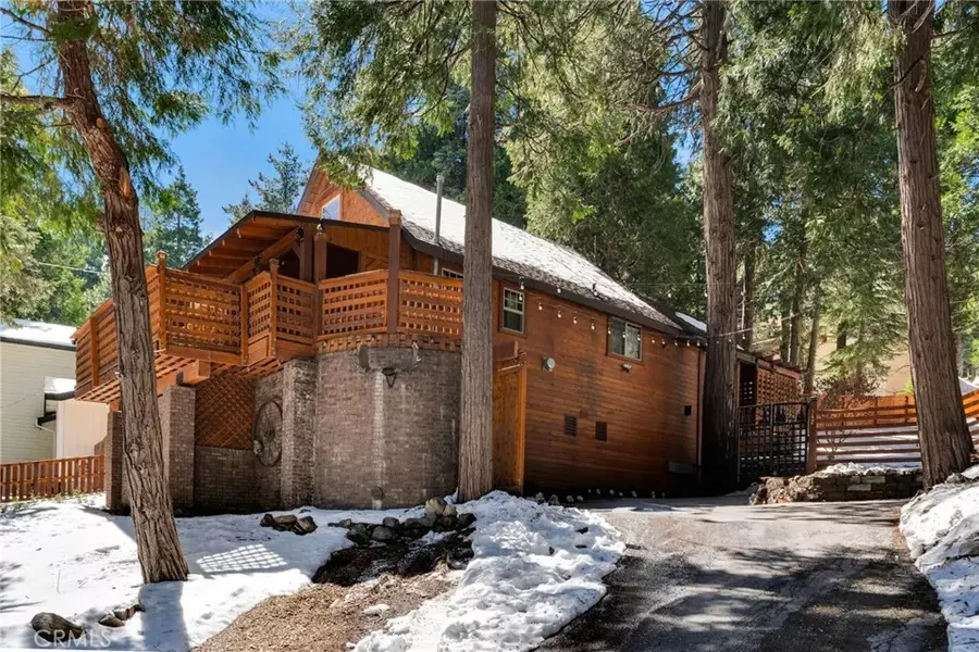 342 La Casita Drive, Twin Peaks, CA 92391