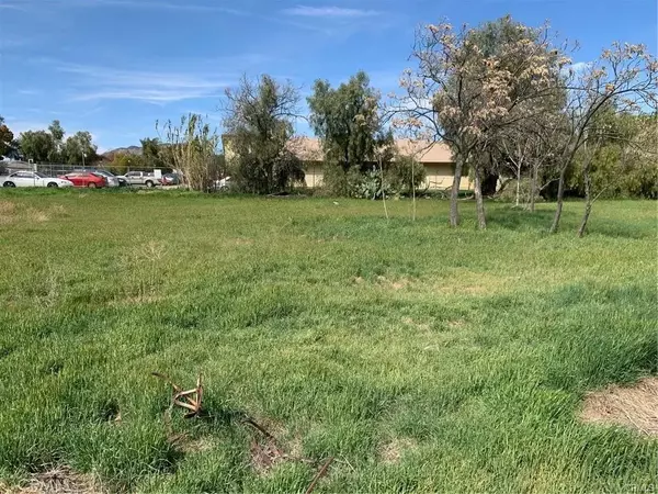 Moreno Valley, CA 92553,24320 Fir