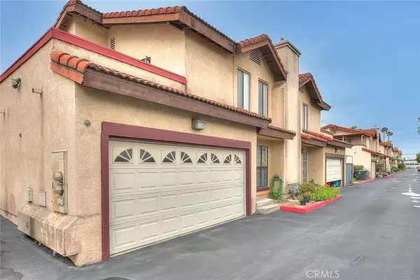 Santa Ana, CA 92703,4018 W 5th Street #J