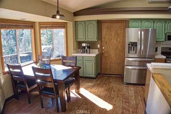 Crestline, CA 92325,24757 Basel Drive