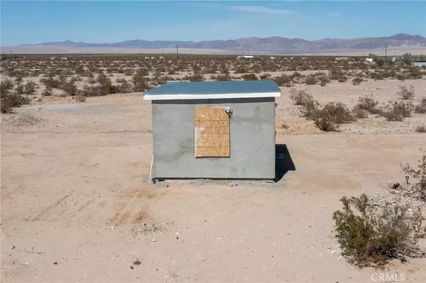 29 Palms, CA 92277,660 Highnoon